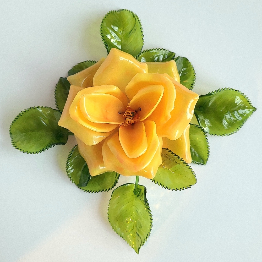 MCM Lucite Acrylic Table Centerpiece Retro Yellow Flower Power Sculpture Boho
